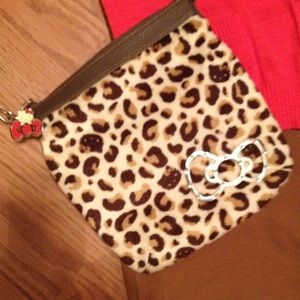 Hello kitty crossbody purse
