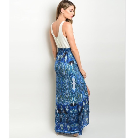 White and blue maxi dress - Picture 4 of 4