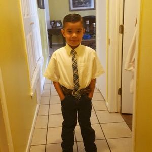 Meet your Posher, Claudia