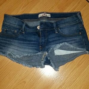 Hollister jeans barely wore