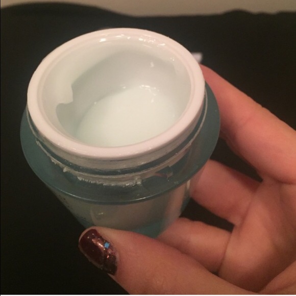 Estée Lauder Clear Difference