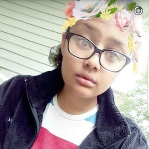 Meet your Posher, Jasmine j