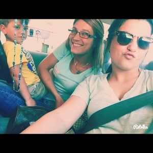 Meet your Posher, Dustie