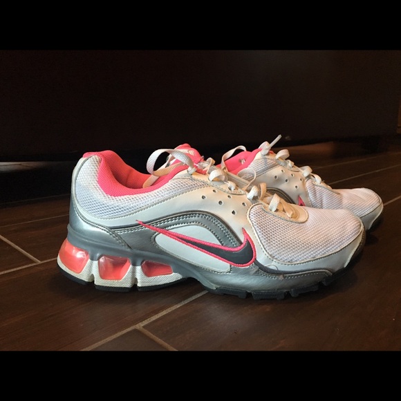 Nike refresh white , grey, and pink