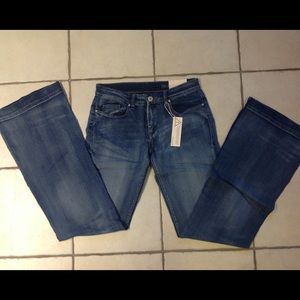 🆕 NWT Blank NYC Reg-Rise Bell Bottom Jeans