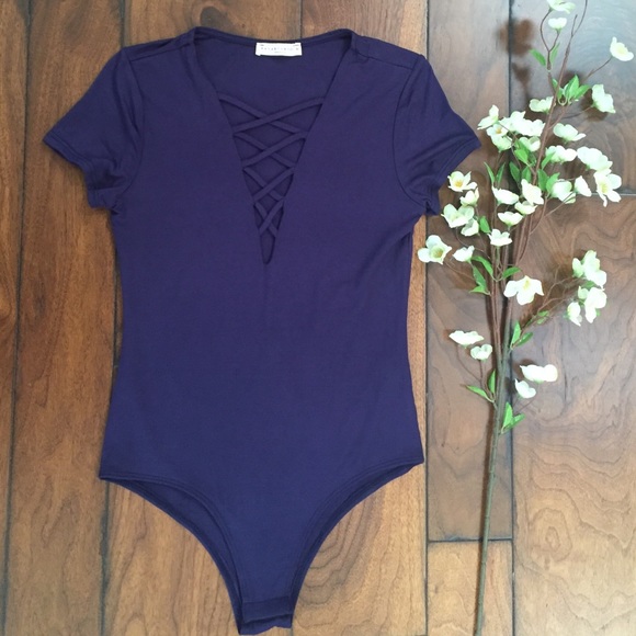 Navy Criss Cross Bodysuit - Picture 4 of 4