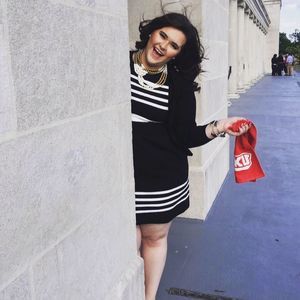 Meet your Posher, Taylor