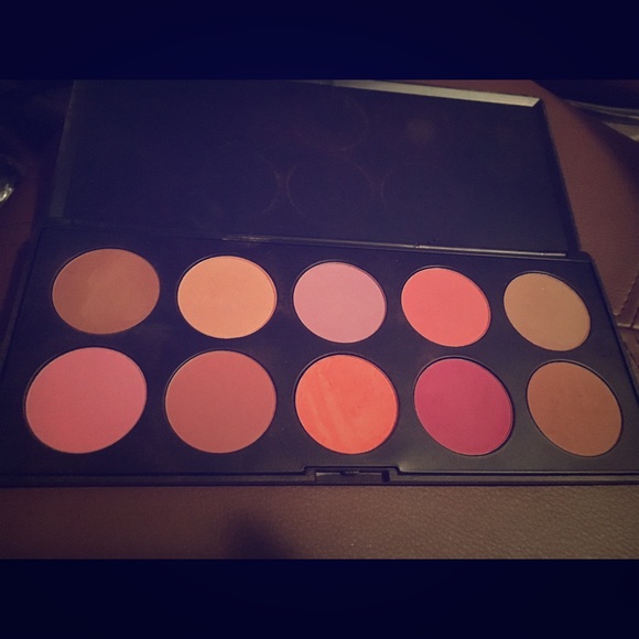 New blush palette