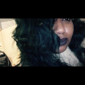 Meet your Posher, Jasmine