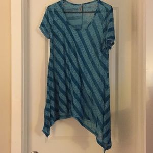 1X teal striped asymmetric top