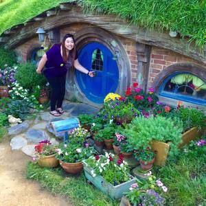 Meet your Posher, Angela