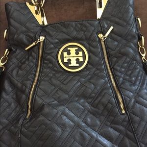 Tory Burch bag with handles or crossbody