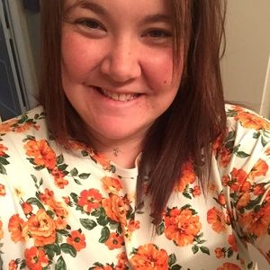 Meet your Posher, Abby