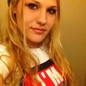 Meet your Posher, Nikky