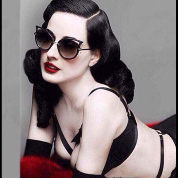 1 LEFT⭐️Cat Eye Sunglasses - Picture 3 of 4