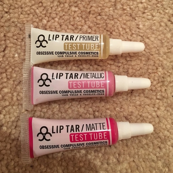 Mini Lip tar test tube