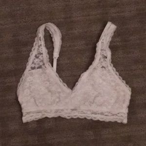 AMERICAN EAGLE BRALETTE