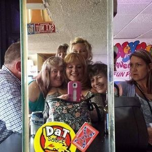 Meet your Posher, Dawn