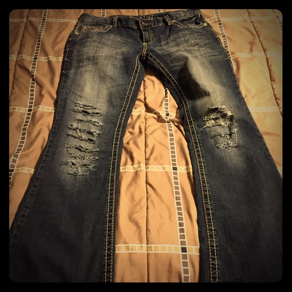 Maurice's distressed jeans