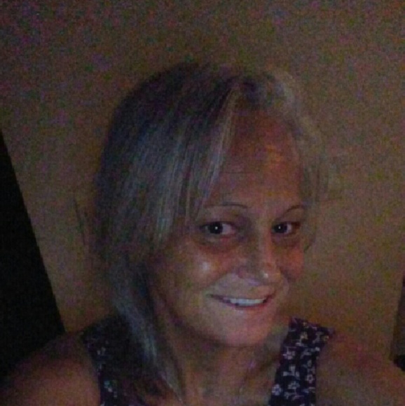 Meet your Posher, Jeanette - Picture 1 of 1