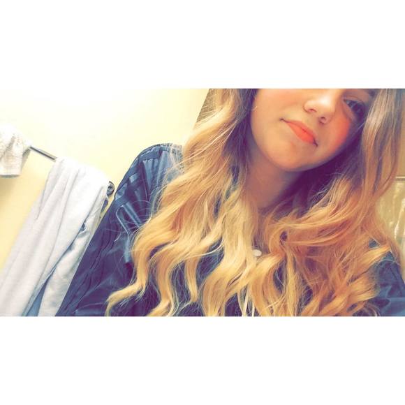 Meet your Posher, Annabel