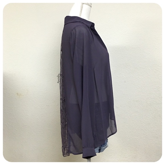 CHLOE K lacy back top - Picture 3 of 4