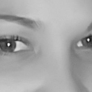 Meet your Posher, Isaura