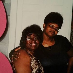 Meet your Posher, Connie