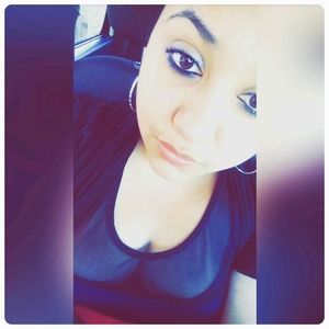 Meet your Posher, Yuli