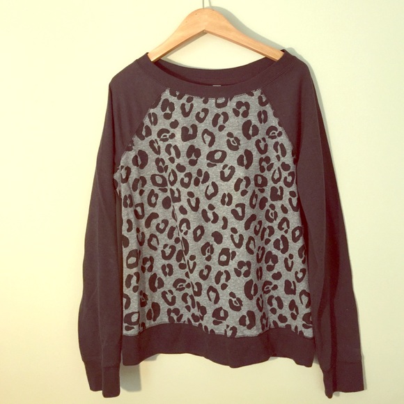 Leopard Sweatshirt