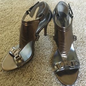 MICHEAL Micheal Kors Metallic Gladiator Sandals