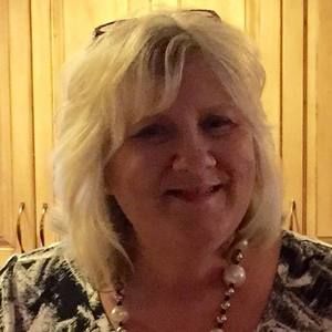 Meet your Posher, Teresa