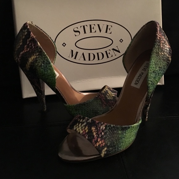 Shoe