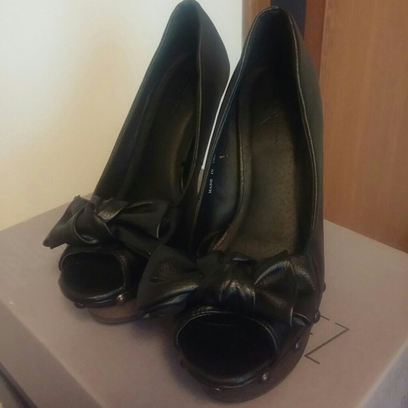 FD4 heels
