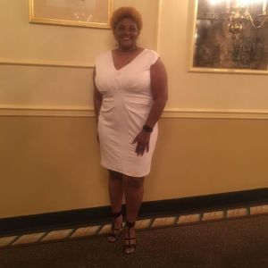 Meet your Posher, Dana
