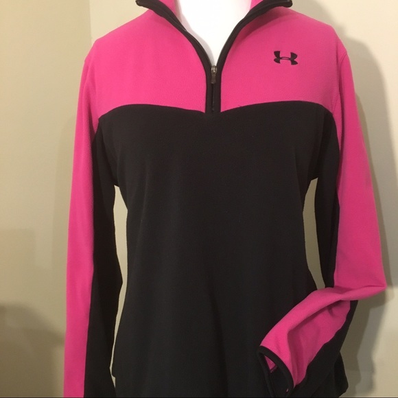 🌧🌼Women's Under Armour Pullover 🌼🌧
