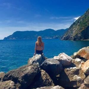 Meet your Posher, Blake