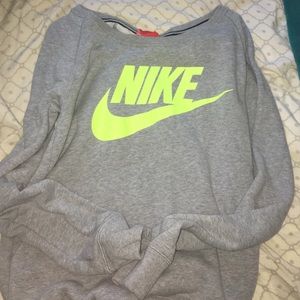 Nike Scoop neck sweater