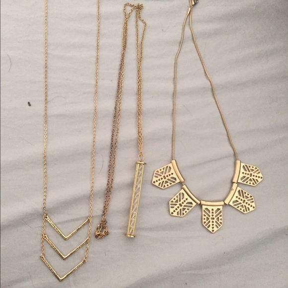 bp Jewelry - Necklace Bundle