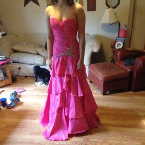 Mac Duggal size 4 pink pageant/ prom gown
