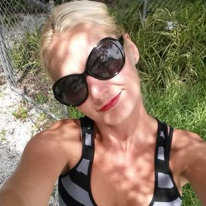 Meet your Posher, Kiley