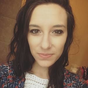 Meet your Posher, Abigail