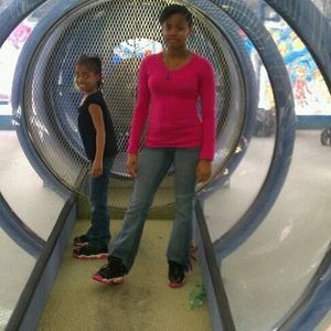 Meet your Posher, Kizzy