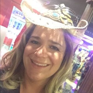 Meet your Posher, Margaret