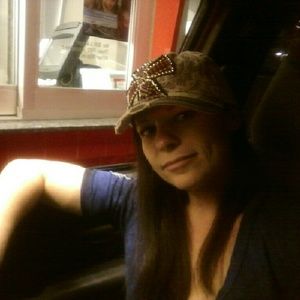 Meet your Posher, Jen