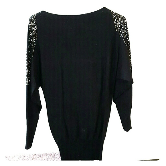 Black gem top