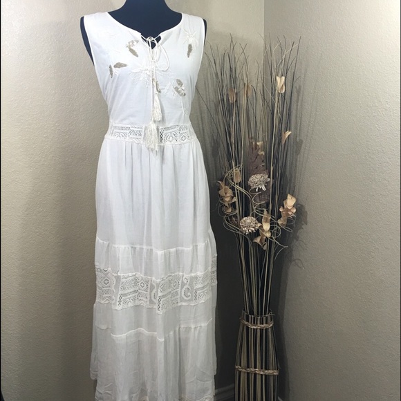 Magic Dresses & Skirts - Beaded Off White Maxi