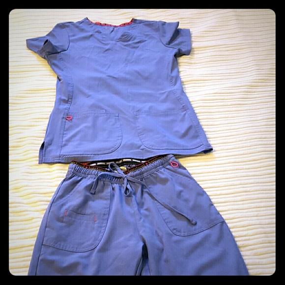 Heartsoul ceil blue scrub set