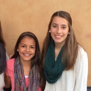 Meet your Posher, Maya