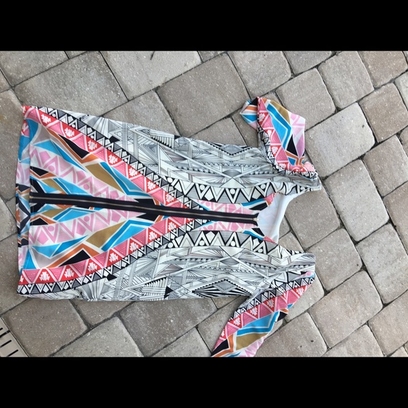 Geometric pattern dress - Picture 3 of 3
